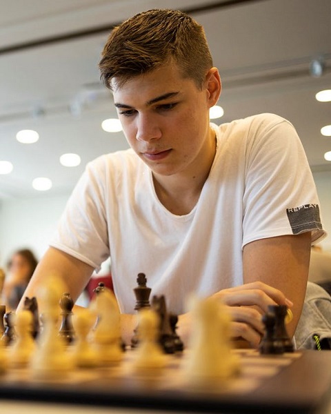 Dominik Horvath